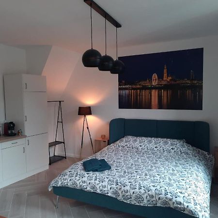 Suite City Center In Quiet Street & Airco Antwerpen Ngoại thất bức ảnh