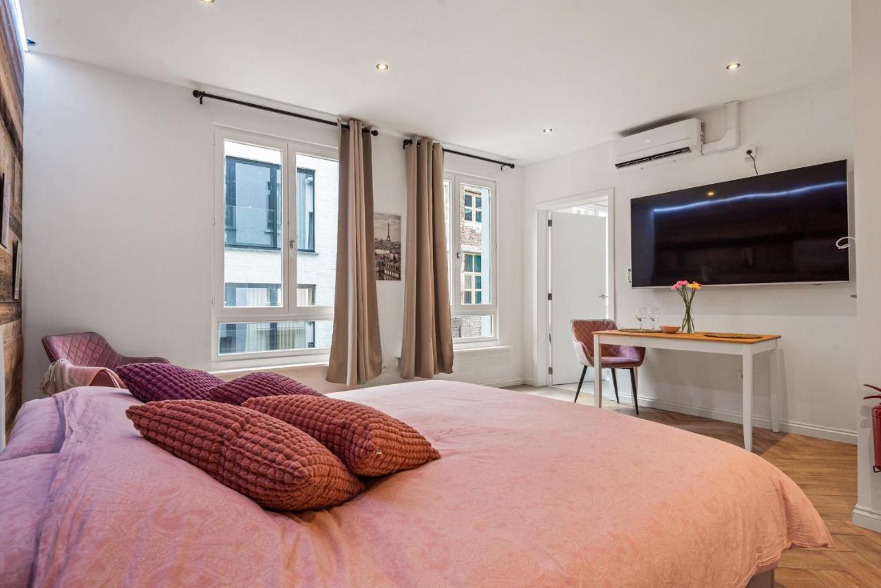 Suite City Center In Quiet Street & Airco Antwerpen Ngoại thất bức ảnh