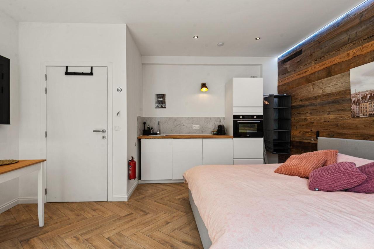 Suite City Center In Quiet Street & Airco Antwerpen Ngoại thất bức ảnh