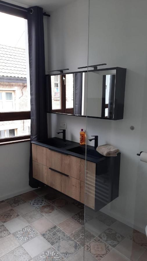 Suite City Center In Quiet Street & Airco Antwerpen Ngoại thất bức ảnh